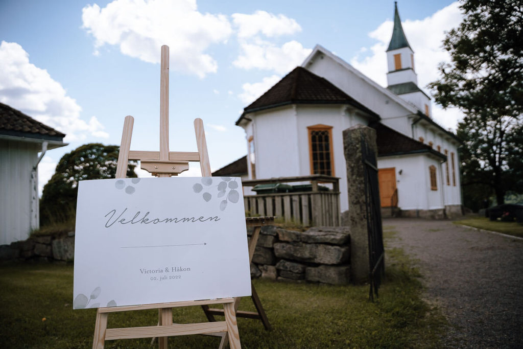 Summer Wedding at Bogstad gård,summer wedding,bogstad gård,oslo wedding photographer,Getting ready Hotel Bristol,Bryllup Hotel Bristol