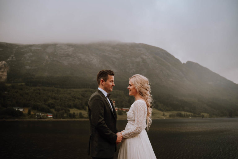 Vestland Wedding in Førde & Vassenden