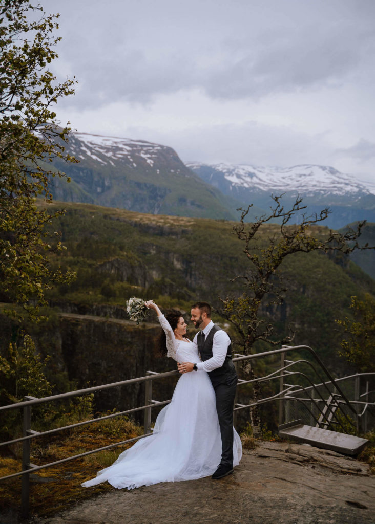 elopement in Hardangerfjord,Elopement in Norway