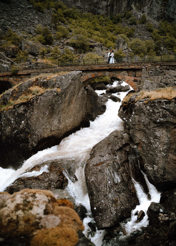 elopement in Hardangerfjord,Elopement in Norway