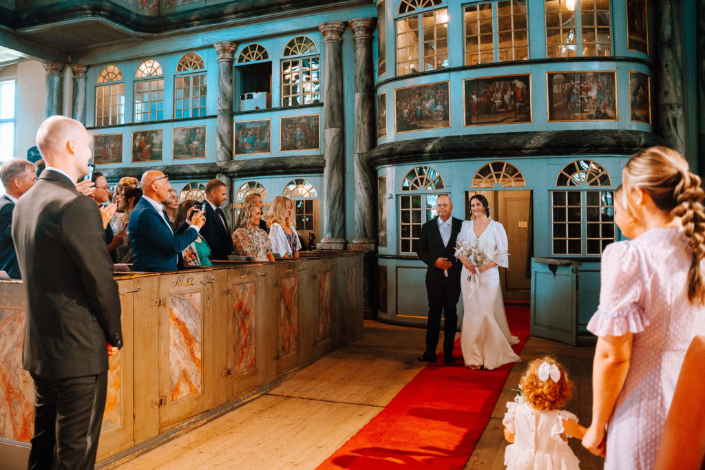 bryllupsfotograf kongsberg kirke storaas bryllup weddingphotographer norway inesephoto